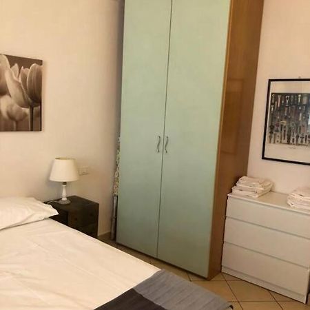 Living In Centro Storico Apartment Florence Luaran gambar